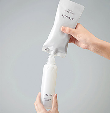 化粧水・乳液容器のプラスチック量約86~89％＊1削減