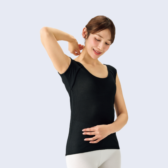 脇にフィット汗取りパッド付インナー